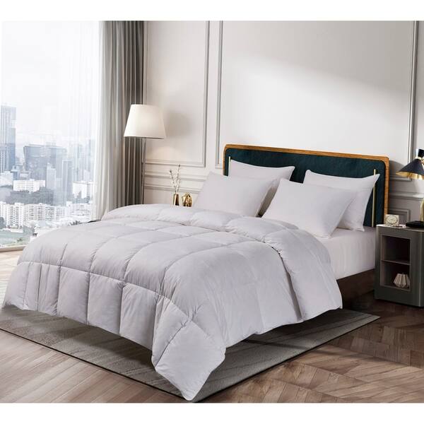 Shop Hotel Grand All Season White Goose Down And Feather Comforter