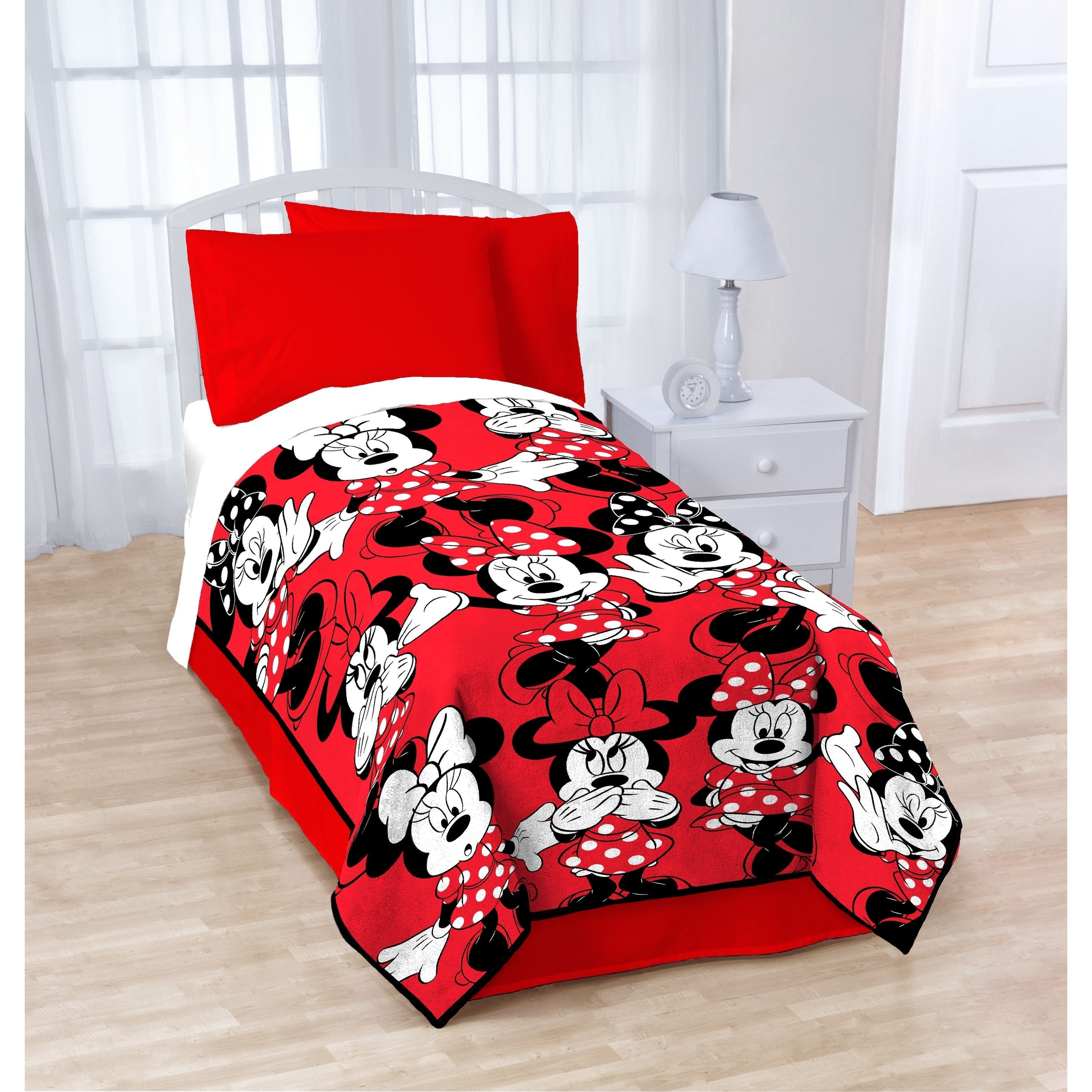 Shop Disney Minnie Mouse Classic Who Fleece Twin Blanket 62 X 90