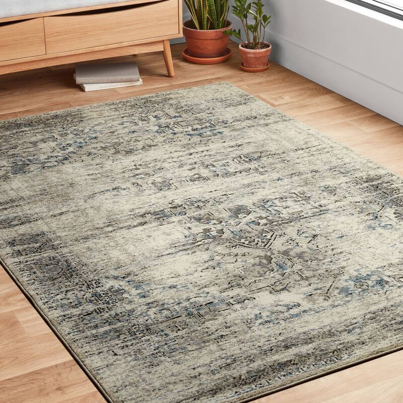 Alexander Home Carissa Distressed Taupe/Ivory Medallion Area Rug - 5'3" x 7'6" - Taupe/Ivory - Rectangle