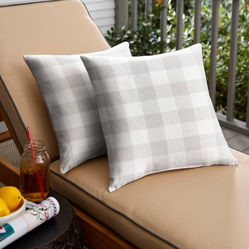 Sorra Home Grey Buffalo Plaid Indoor/ Outdoor Square Pillow, Set of 2 - 22 in L x 22 in W