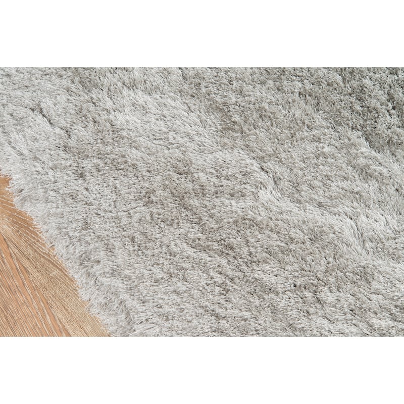 Momeni Enchanted Shag Polyester Contemporary Solid Shag Rug