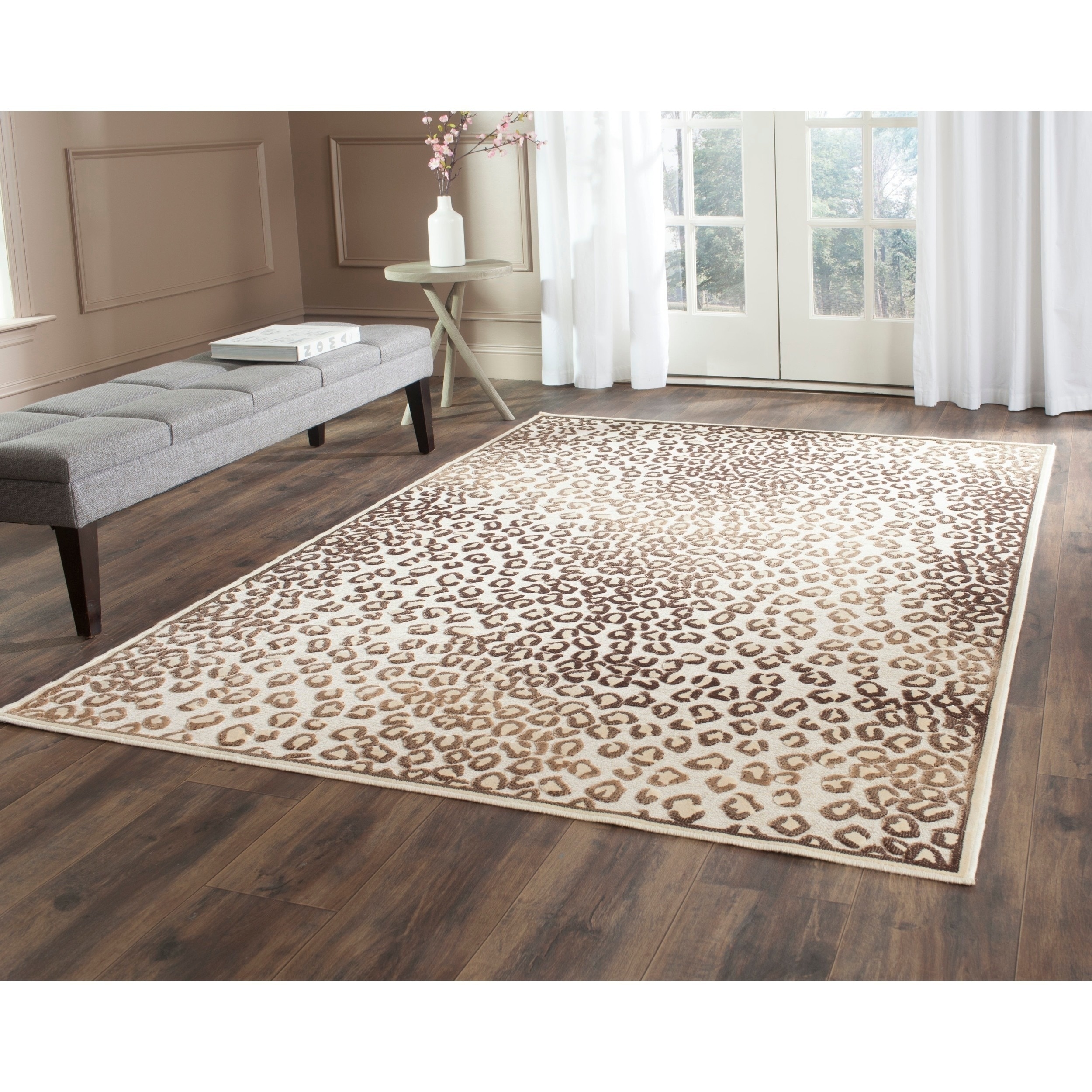 Safavieh Paradise Leopard Cream Viscose Rug - 5'3 x 7'6 - Bed Bath