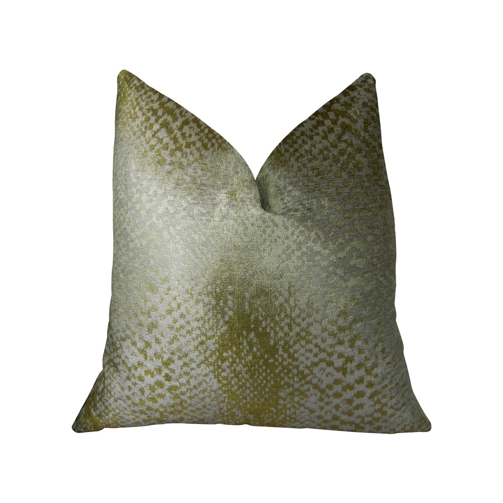 F Scott Fitzgerald 'Golden Hours' Washable Velvet Throw Pillow - On Sale -  Bed Bath & Beyond - 25580890