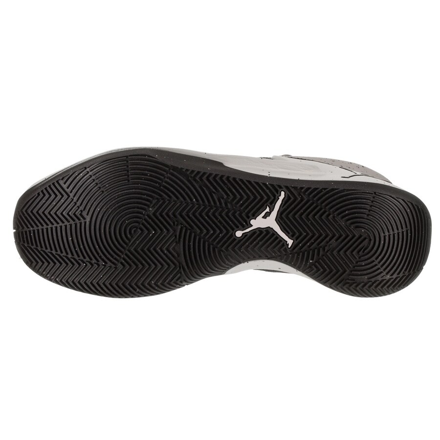 jordan fly lockdown black