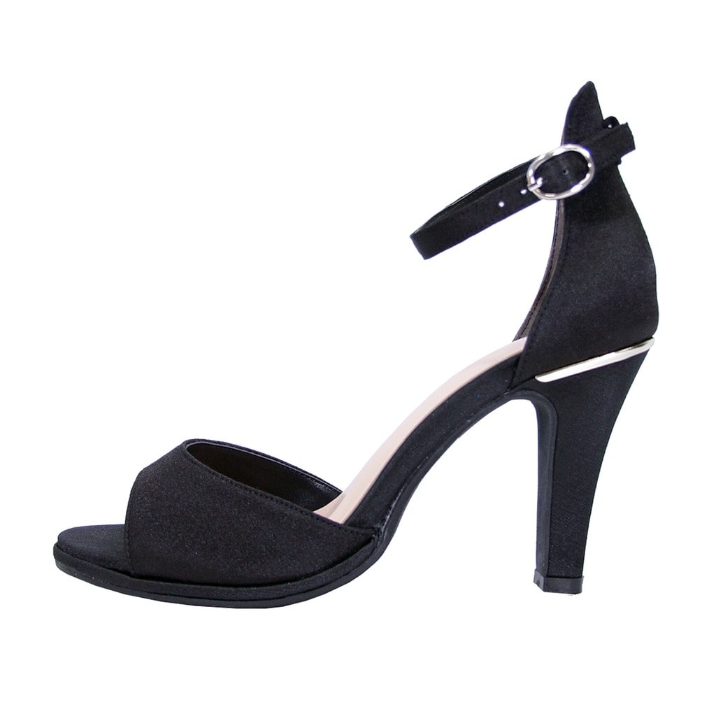 white dress sandals wide width