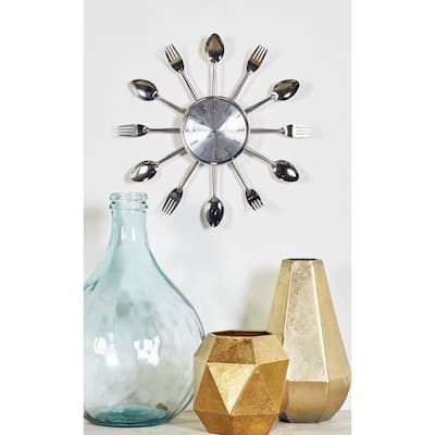 Porch & Den Poole Metal Kitchen Wall Clock