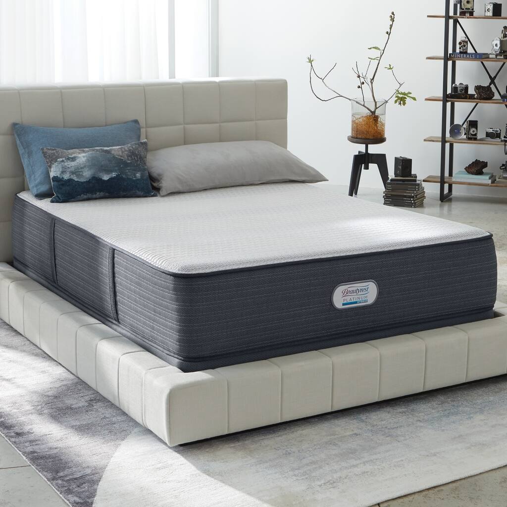 Beautyrest Platinum Crestridge 13-inch Plush King-size Hybrid Mattress Set - N/A