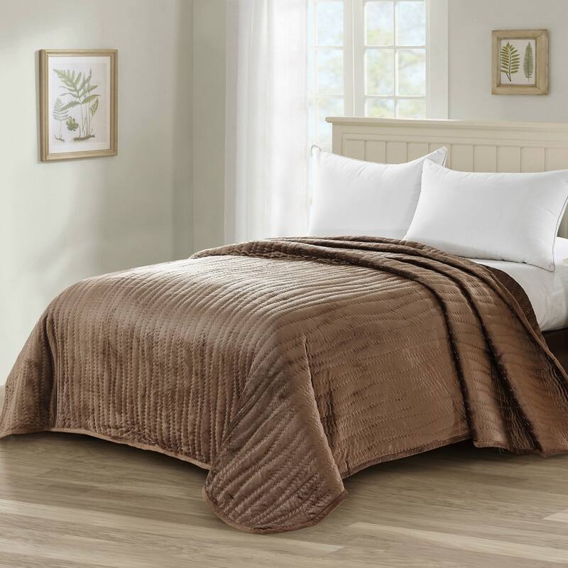 Serenta Microplush Quilted Coverlet