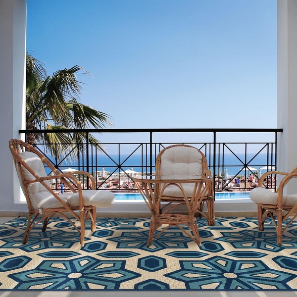 Carson Carrington Skovde Tiles Ivory/Blue Indoor-Outdoor Area Rug - 6'7" x 9'6"