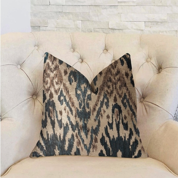 Upscale throw outlet pillows