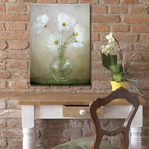 Cosmos Breeze' Floral Wrapped Canvas Wall Art