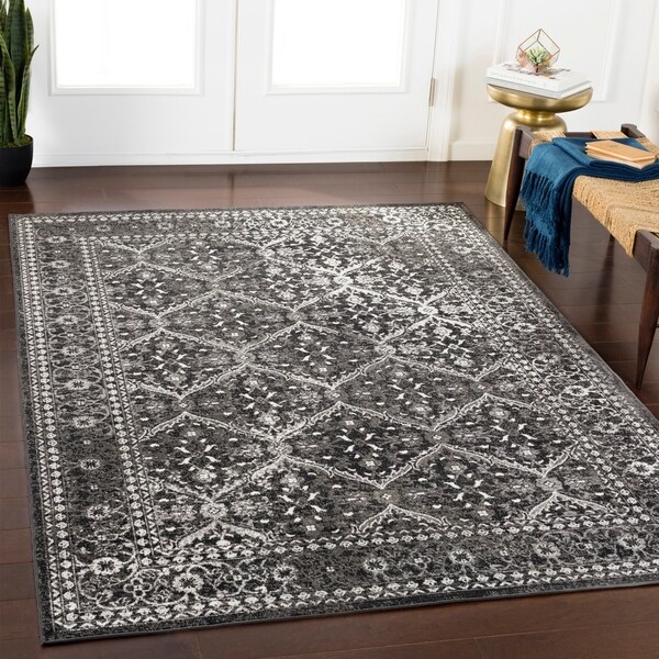 Raquel Gray Distressed Traditional Area Rug - 5'3" x 7'6"