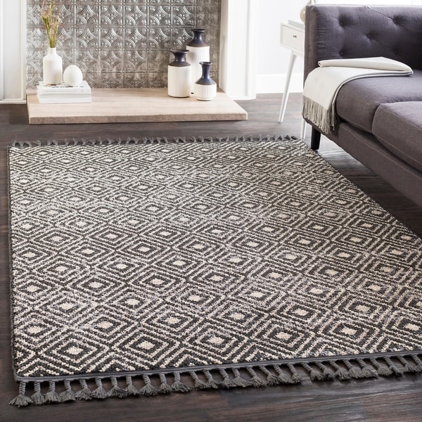 Lyla Black Moroccan Tile Tassel Area Rug (7'10" x 10') - 7'10" x 10'