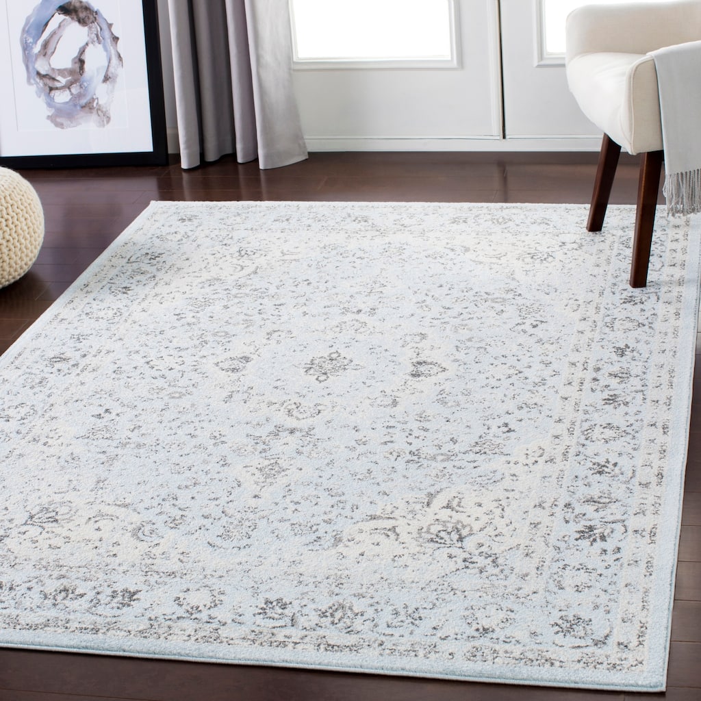 Lena Light Gray Traditional Area Rug (7'10" x 10'3") - 7'10" x 10'3"