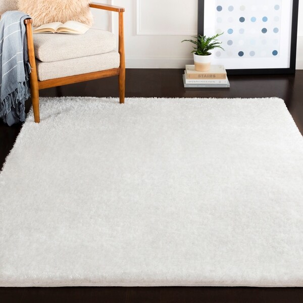 Ashe White Solid Shag Area Rug (7'10" x 10'3") - 7'10" x 10'3"