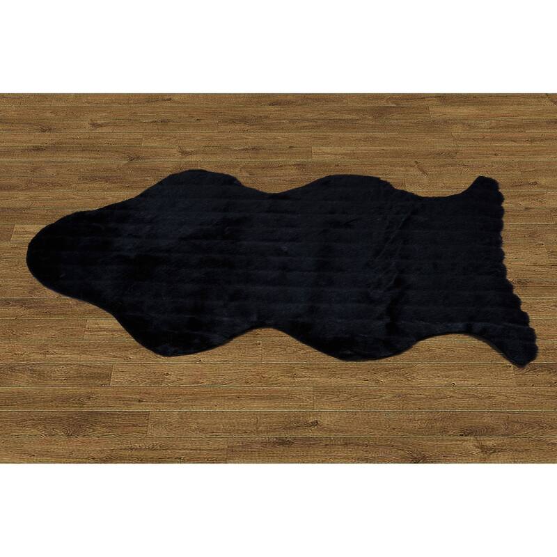 Serenta FauxFur Rug Sheepskin Shape Pelt Rug with Slip Stopping Pad