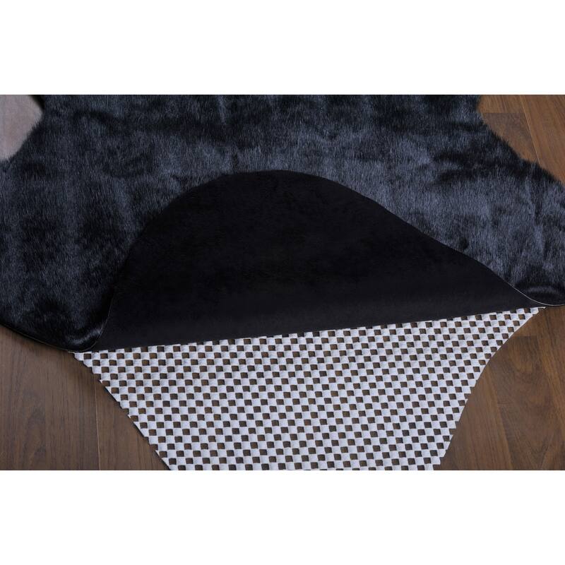 Serenta FauxFur Rug Sheepskin Shape Pelt Rug with Slip Stopping Pad
