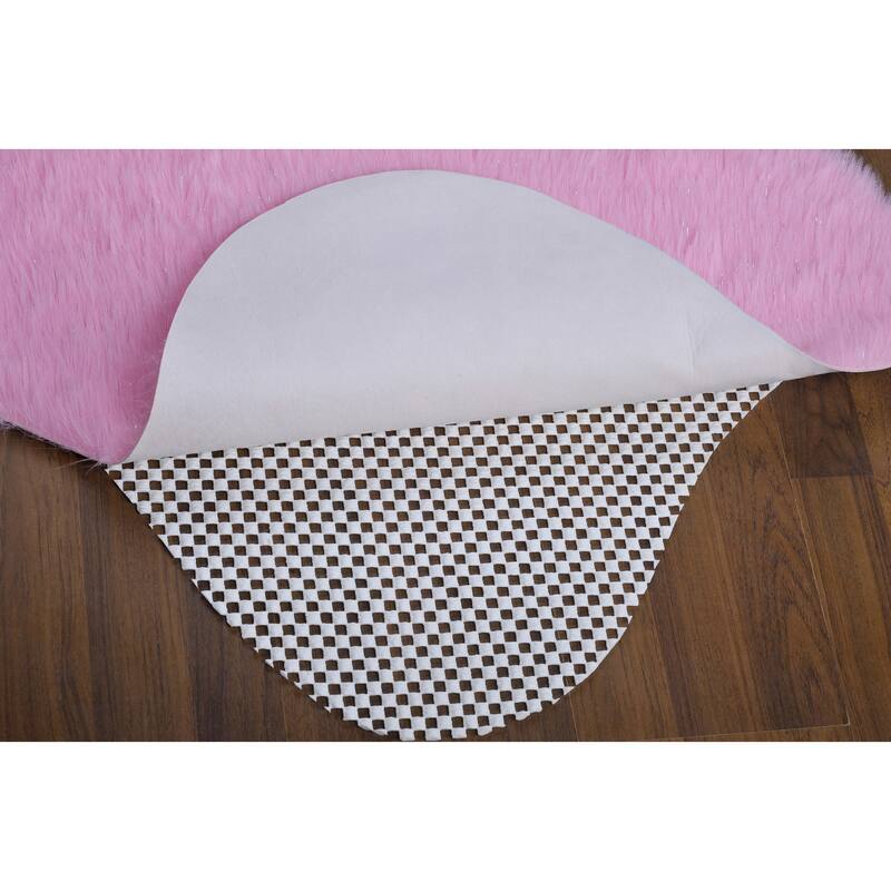 Serenta FauxFur Rug Sheepskin Shape Pelt Rug with Slip Stopping Pad