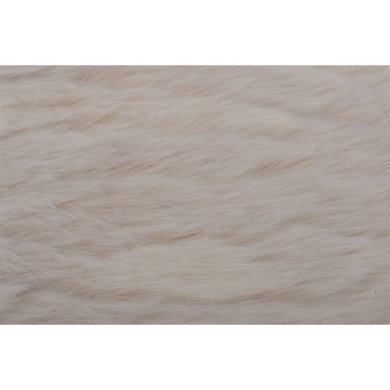 Serenta FauxFur Rug with Slip Stopping Pad 5' x 7'