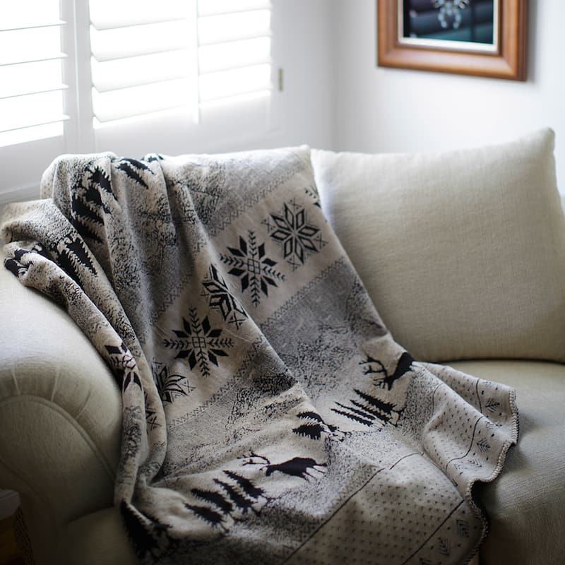 Denali Black Forest Friends/Black Blanket