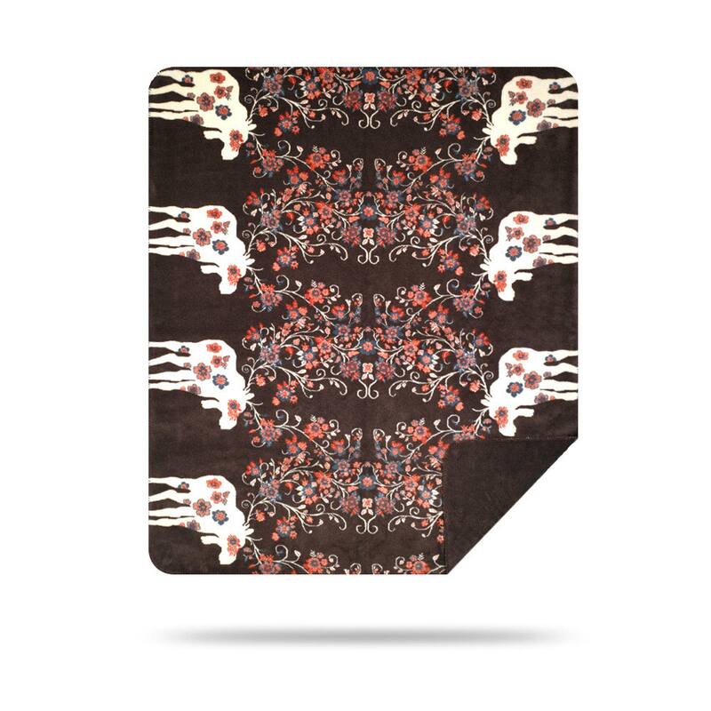 Denali Moose Blossom Taupe/Taupe Blanket