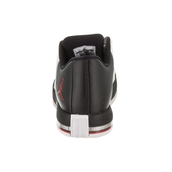 nike men's te 2 low basketball shoe
