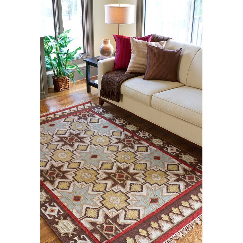 The Curated Nomad Valdivia Tan/ Red Aztec Area Rug - 8' x 11'