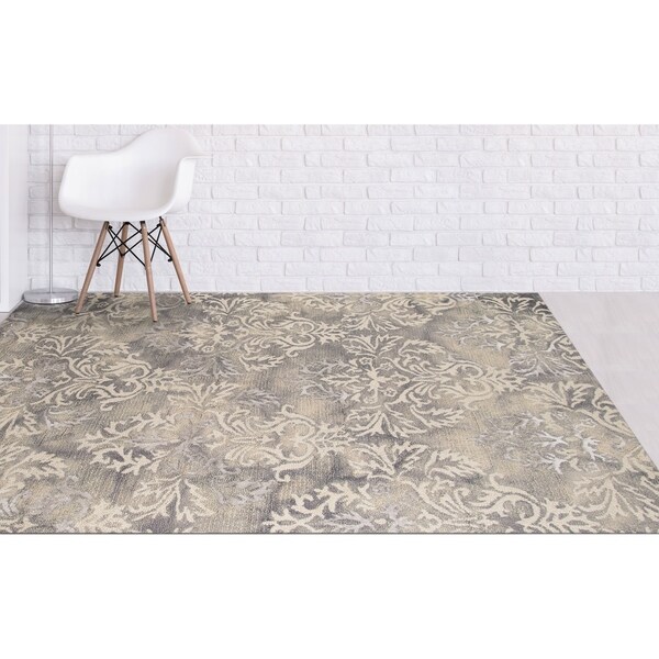 Hand-Tufted Naomi Grey Wool & Silk Rug - 7'6" x 9'6"