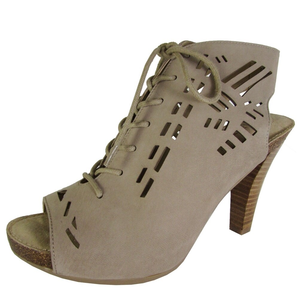 adam tucker women's shoes