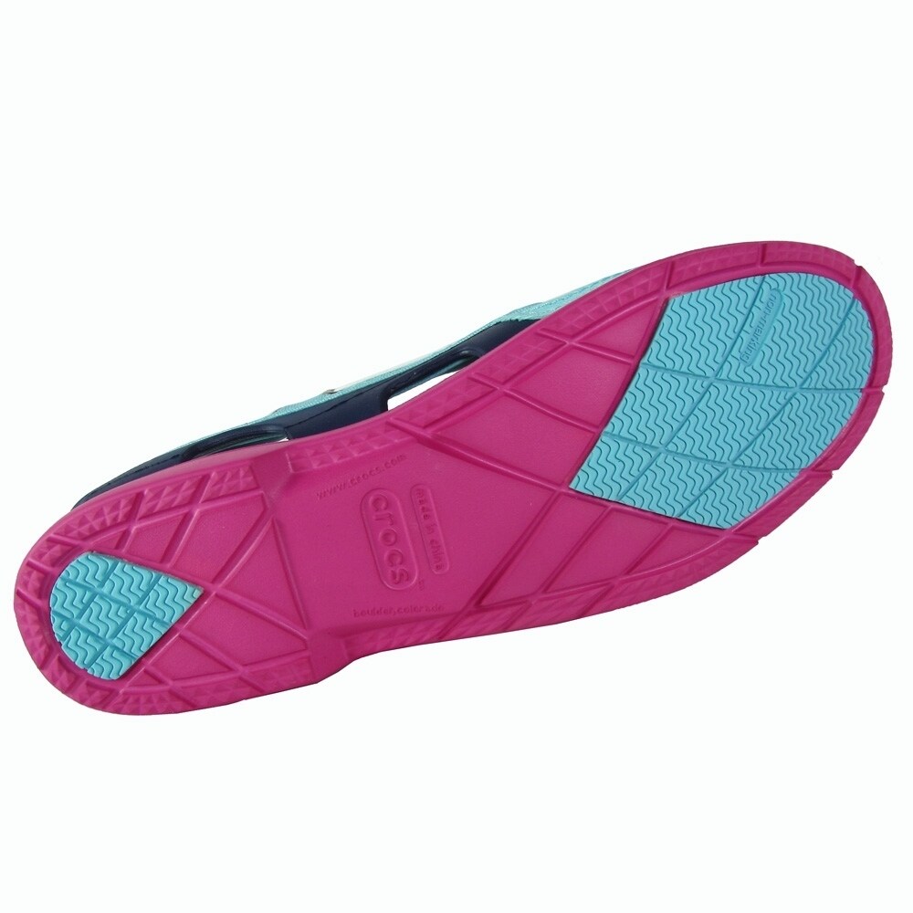 crocs beach line boat shoe womens