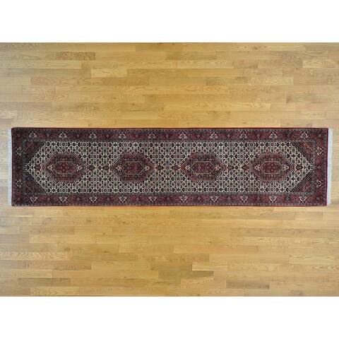 Hand Knotted Ivory Fine Oriental with Wool & Silk Oriental Rug