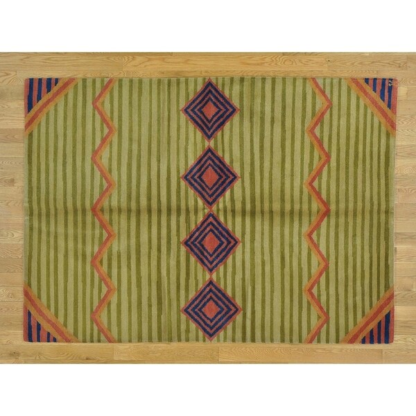 Hand Knotted Green Modern & Contemporary with Wool Oriental Rug - 5' x 7'