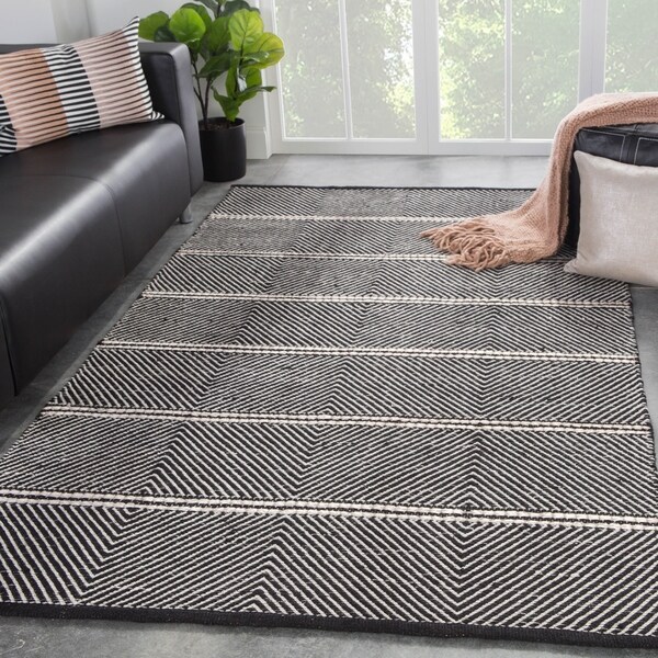 Nikki Chu Tempo Handmade Chevron Black/ White Area Rug - 8'10" x 11'9"