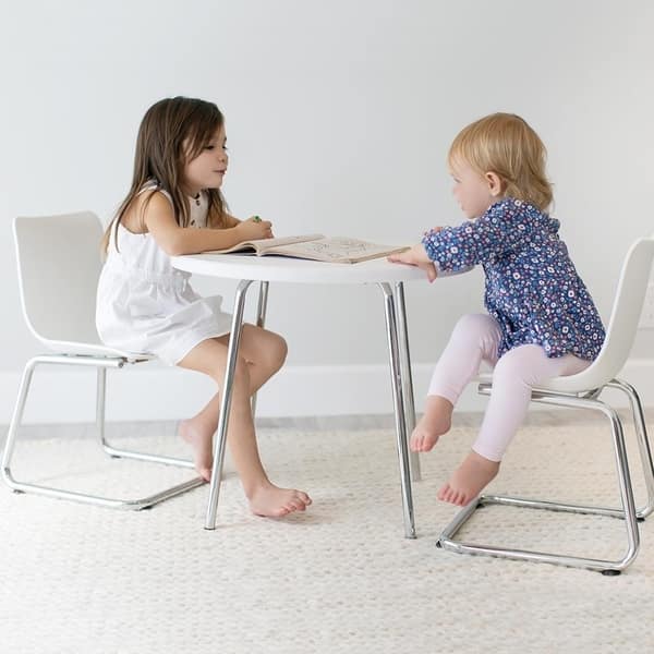 Shop P Kolino Round Table And Chairs For Kids Free Shipping