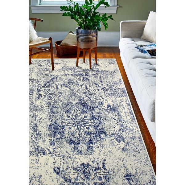 Digna Ivory/Blue Transitional Area Rug - 3'6" x 5'6"
