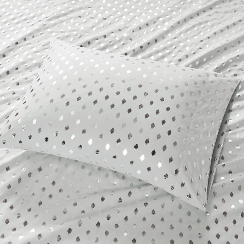 Intelligent Design Metallic Dot Printed Bed Sheet Set