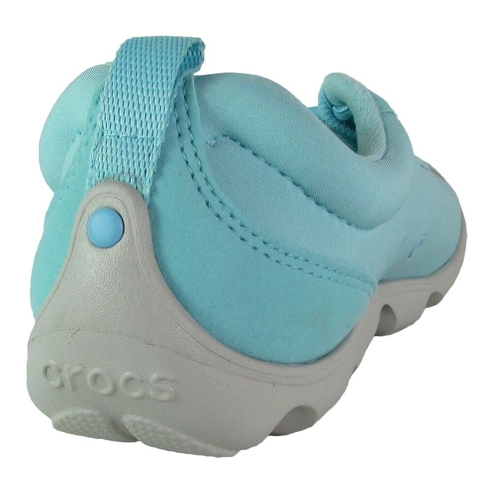 womens blue crocs