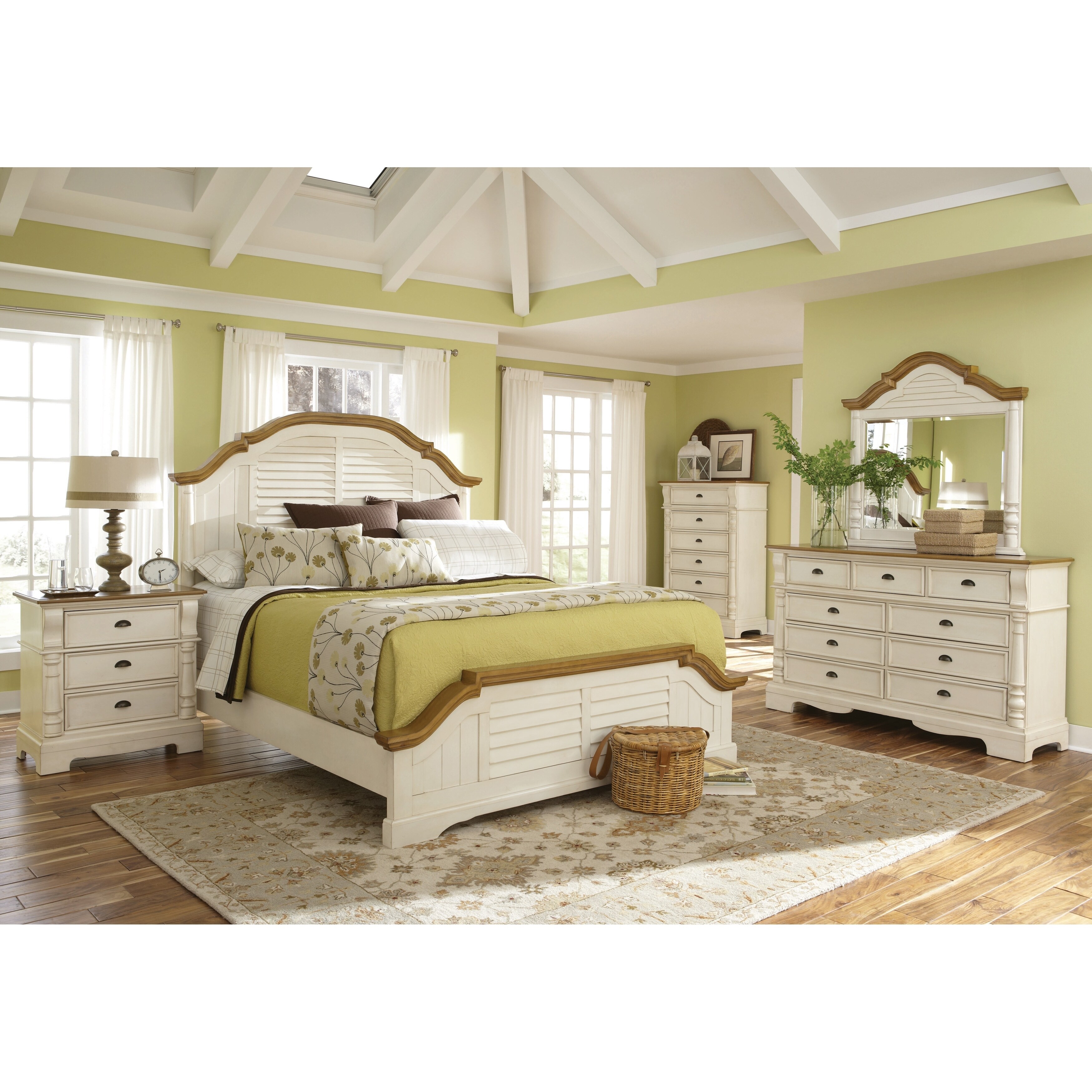 Oleta Cottage Brown 4 Piece Bedroom Set