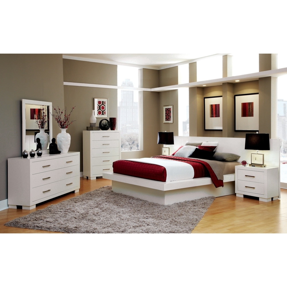 Coaster Furniture Manchester Wheat 4-piece Bedroom Set with Arched