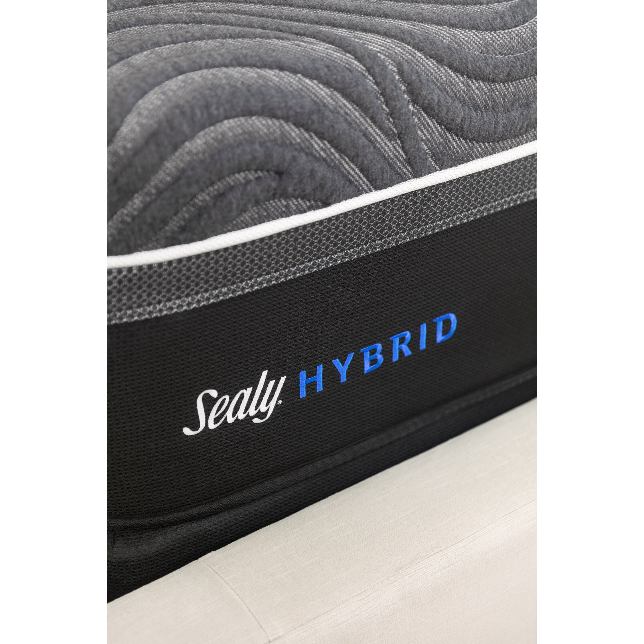 Sealy Premium Gold Chill 15 inch Ultra Plush Hybrid Cooling Mattress