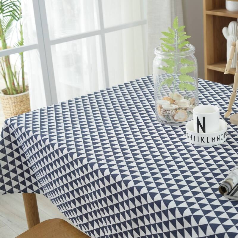 Triangular Tablecloth 54