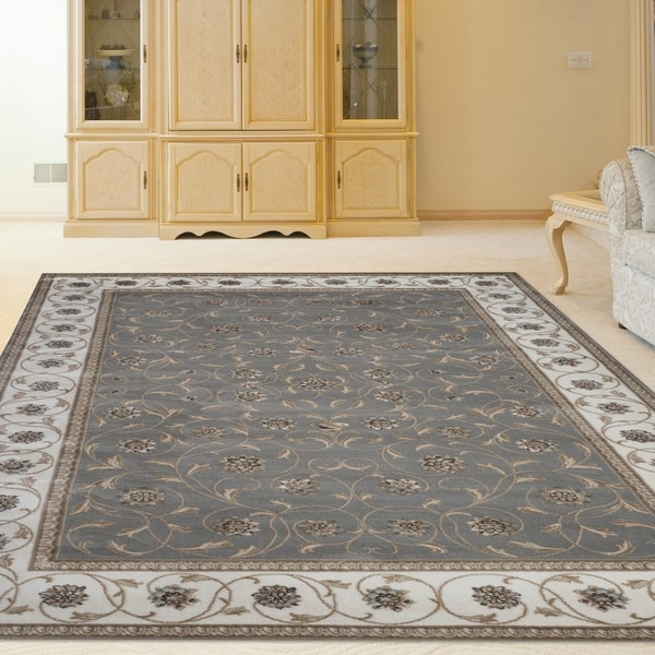 Plaza Vines Area Rug - 3'3" x 4'11"