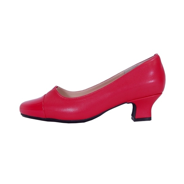 wide width red pumps