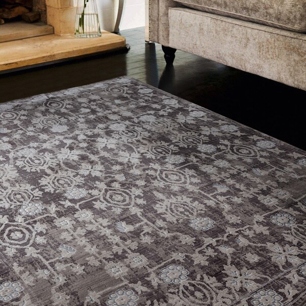 Copper Grove Krasnohrad Taupe Area Rug - 3'11 x 5'3 - 3'11 x 5'3