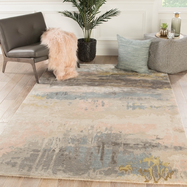 Ilsted Handmade Abstract Blush/ Light Blue Area Rug - 7'10" x 10'10"