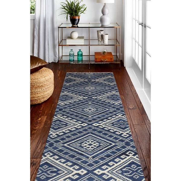 Shop Argos Navy Transitional Area Rug 2 6 X 8 Runner Ships