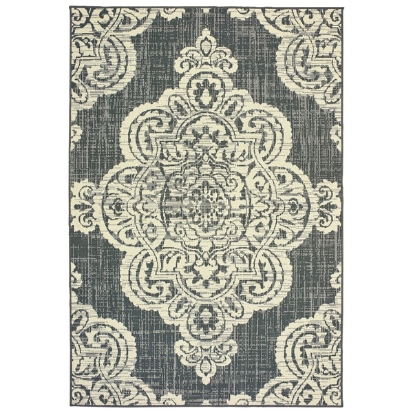 Havenside Home Portage Center Medallion Loop Pile Indoor/ Outdoor Area Rug - 5'3" x 7'6"