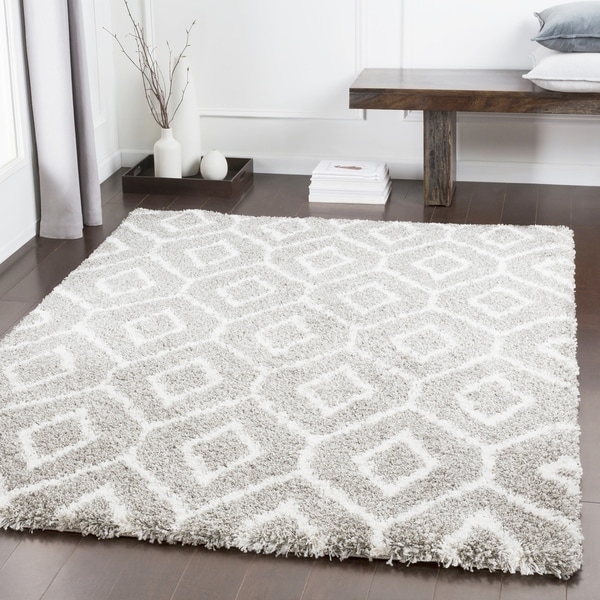 Klondike Taupe Patterned Plush Shag Area Rug (5'3" x 7'6") - 5'3" x 7'6"