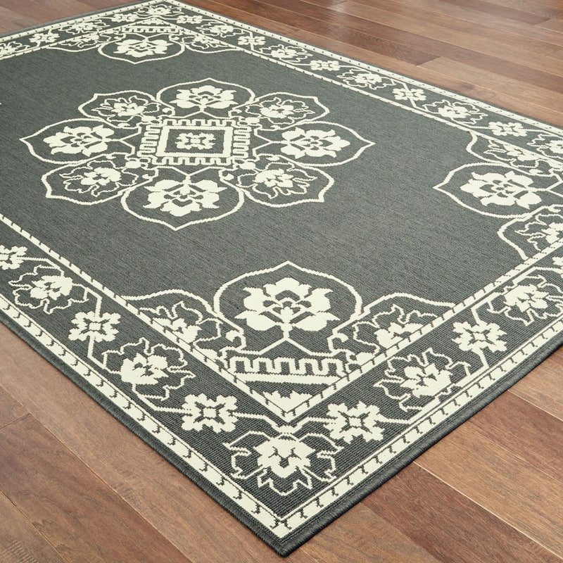 Style Haven Marianna Bordered Medallion Loop Pile Indoor Outdoor Area Rug