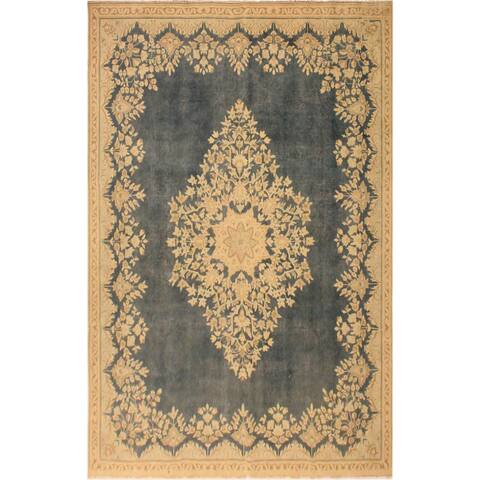 Vintage Distressed Overdyed Dianna Bluish Gray/Beige Wool Rug (7'6 x 10'1) - 7 ft. 6 in. x 10 ft. 1 in.